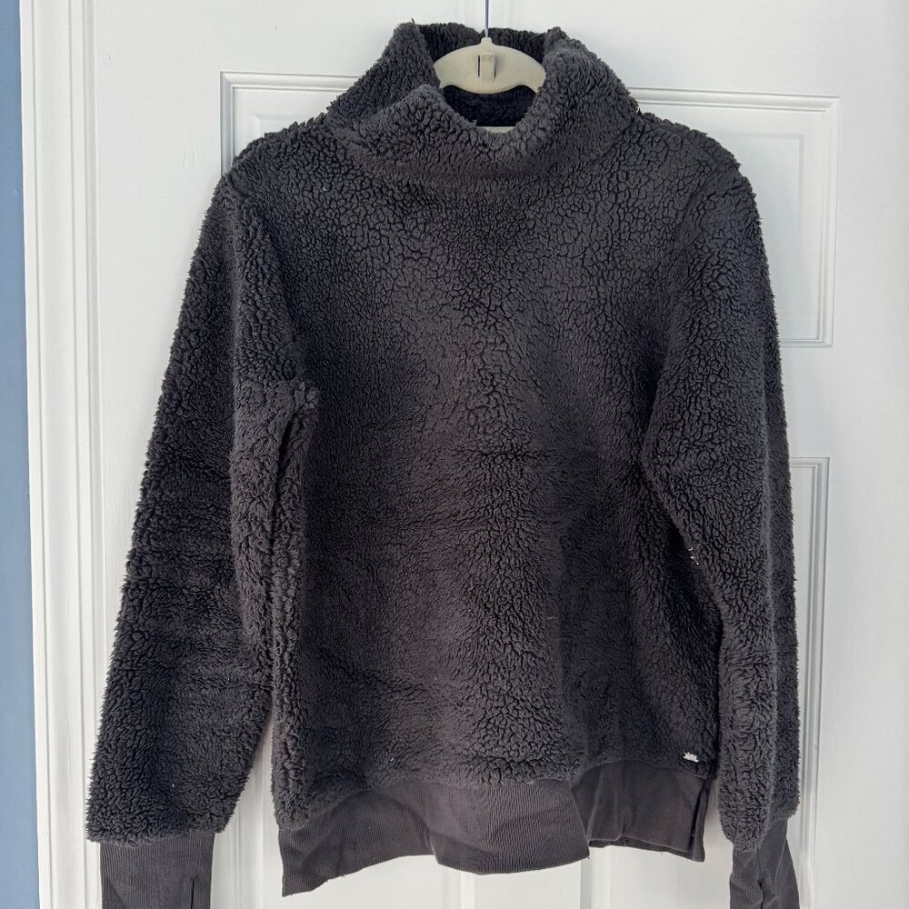 GAIAM Sherpa Fleece Pullover Sweatshirt Gray Cozy Soft Size M